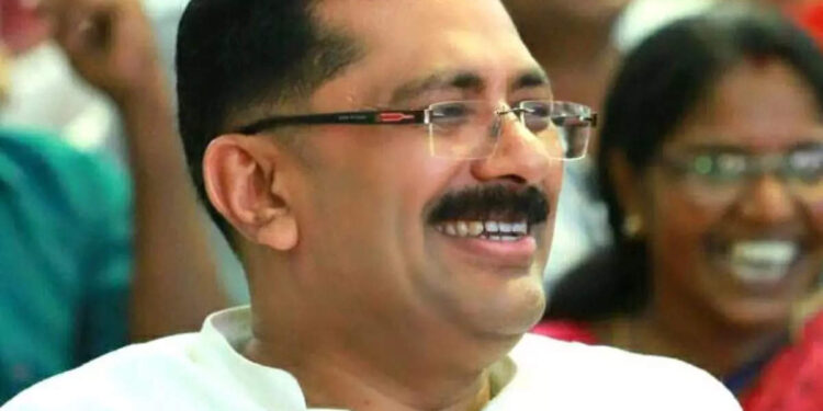 ഇഡി-ഓഫീസിൽ-കെ-ടി-ജലീൽ;-കുഞ്ഞാലിക്കൂട്ടിക്കും-മകനുമെതിരെ-തെളിവ്-നൽകാനെന്ന്-റിപ്പോര്‍ട്ട്