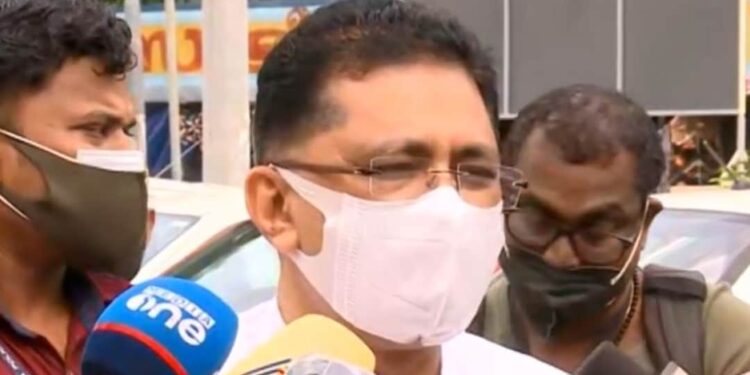 തെളിവു-നല്‍കാന്‍-ഇഡി.-വിളിച്ചുവരുത്തിയതാണ്;-കുഞ്ഞാലിക്കുട്ടിയെ-നാളെ-ചോദ്യംചെയ്യും-ജലീല്‍