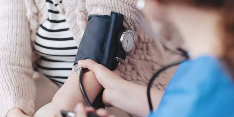 ഉയർന്ന-രക്തസമ്മർദ്ദം-കുറയ്ക്കാൻ-ഇവ-കഴിക്കാം