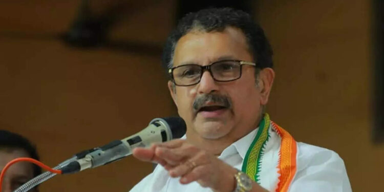 ‘കോൺഗ്രസ്-പുറത്താക്കിയവർ-തിരികെ-വരണ്ട,-അവർ-വേസ്റ്റാണ്’;-‘മാർകിസ്റ്റ്-പാർട്ടി-വേസ്റ്റ്-ബോക്സ്’:-കെ-മുരളീധരൻ