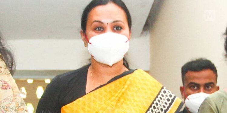 മരിച്ച-കുട്ടിയുടെ-മാതാവിന്-ചെറിയ-പനി,-സമ്പര്‍ക്കപ്പട്ടിക-വിപുലപ്പെടാന്‍-സാധ്യത-ആരോഗ്യമന്ത്രി