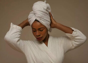 കുളിക്കാൻ-ഉപയോഗിക്കുന്ന-ടവ്വൽ-ഇടയ്ക്ക്-കഴുകാൻ-മറക്കല്ലേ…