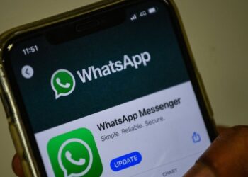 വാട്‌സാപ്പിലെ-പുതിയ-സ്റ്റിക്കര്‍-റിയാക്ഷന്‍-ഫീച്ചര്‍-വരുന്നു