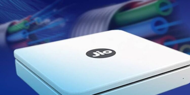 15-ഒടിടി-പ്ലാറ്റ്ഫോമുകളുടെ-സബ്സ്ക്രിപ്ഷൻ;-ജിയോ-ഫൈബറിന്റെ-പുതിയ-ത്രൈമാസ-ബ്രോഡ്ബാന്റ്-പ്ലാനുകള്‍