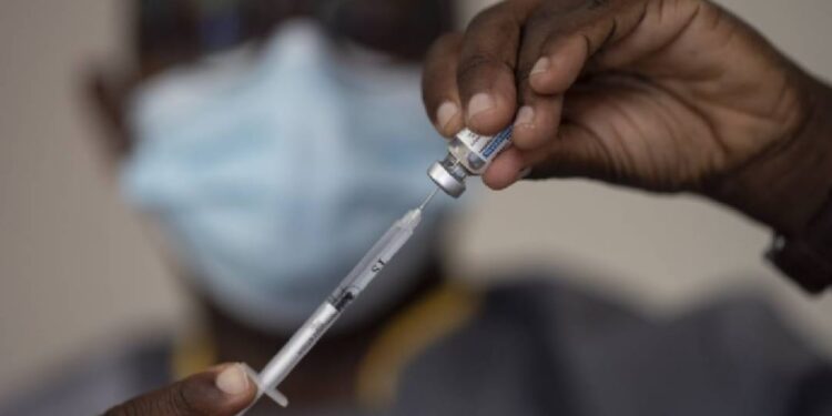 കുത്തിവെപ്പെടുക്കാത്ത-ആള്‍ക്ക്-വാക്‌സിന്‍-സര്‍ട്ടിഫിക്കറ്റ്;-സാങ്കേതികപ്പിഴവെന്ന്-ആരോഗ്യവകുപ്പ്