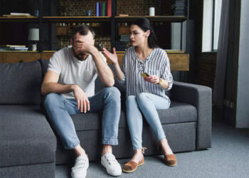 വർക്-ഫ്രം-ഹോം-മതി!-ഭർത്താവിനെ-ഓഫീസിലേക്ക്-വിളിക്കണം,-കാരണം-വെളിപ്പെടുത്തി-ഭാര്യ