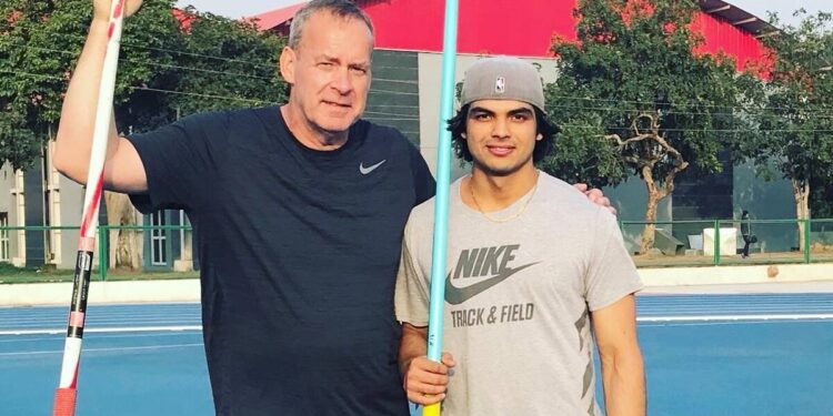 നീരജ്-ചോപ്രയുടെ-പരിശീലകനായിരുന്ന-യുവേ-ഹോണിനെ-എഎഫ്ഐ-പുറത്താക്കി