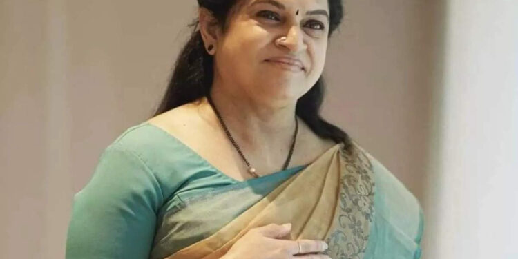 ‘നിങ്ങളെ-പേടിച്ച്-ഓടിയൊളിക്കുന്നവളല്ല-പത്മജ,-ജസ്റ്റ്-റിമംബർ-ദാറ്റ്!’-‘സൈബർ-അക്രമി’കൾക്ക്-മറുപടി