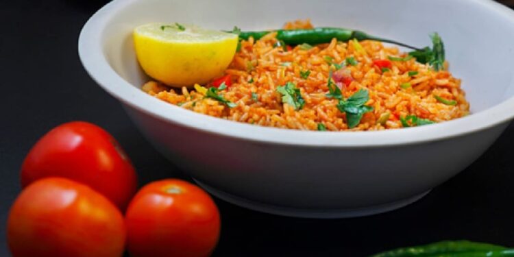 കറിയെന്തിന്?-ഈസിയായുണ്ടാക്കാം-തക്കാളി-ചോറ്