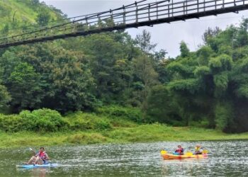 അയ്യപ്പൻകോവിലിൽ-കയാക്കിങ്-ട്രയൽ-റൺ;-തുഴഞ്ഞുകയറാം- ആവേശത്തിലേക്ക്