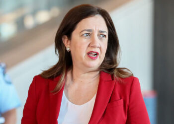 ക്വീൻസ്ലാൻറ്-പ്രീമിയർ-ഇന്ത്യയെക്കുറിച്ച്-നടത്തിയ-പരാമർശം-വിവാദത്തിലേക്ക്