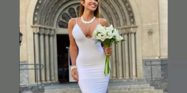 സ്വയം-വിവാഹം-ചെയ്ത-ബ്രസീലിയൻ-മോഡലിന്-അറബ്-ഷെയ്ക്കിൽ-നിന്നും-വിവാഹാഭ്യർത്ഥന