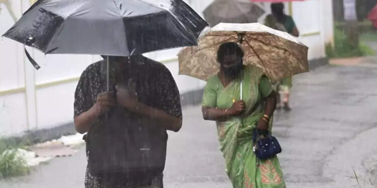 സംസ്ഥാനത്ത്-ശക്തമായ-മഴ-തുടരും;-ഇന്ന്-ഏഴ്-ജില്ലകളിൽ-യെല്ലോ-അലേർട്ട്