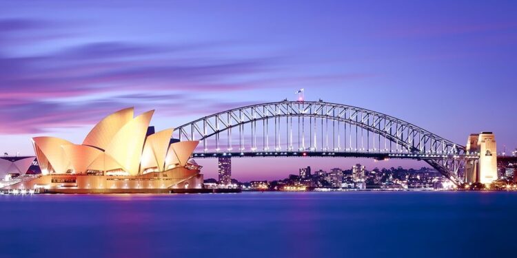 7 ദശലക്ഷം ഷോട്ടുകൾ, ആദ്യ ഡോസ് വാക്സിനേഷൻ കവറേജ് 70 ശതമാനം കടന്ന് NSW.