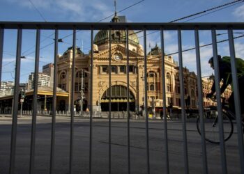 വിക്ടോറിയയിൽ ലോക്ക് ഡൗണിനു പകരം ‘ലോക്ക് ഔട്ട്’ സംവിധാനം പരീക്ഷിച്ചേക്കും.