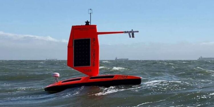 ചരിത്രത്തിലാദ്യം;-ചുഴലിക്കാറ്റുകള്‍ക്കുള്ളിൽ-കയറി-ഭയാനക-ദൃശ്യങ്ങൾ-പകർത്തി-‘ഓഷ്യൻ-ഡ്രോണ്‍’,