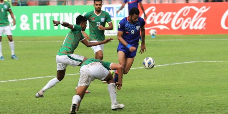 സാഫ്-ചാമ്പ്യൻഷിപ്പ്:-ആദ്യ-മത്സരത്തിൽ-ഇന്ത്യക്ക്-നിരാശ;-ബംഗ്ലാദേശിനെതിരെ-സമനില