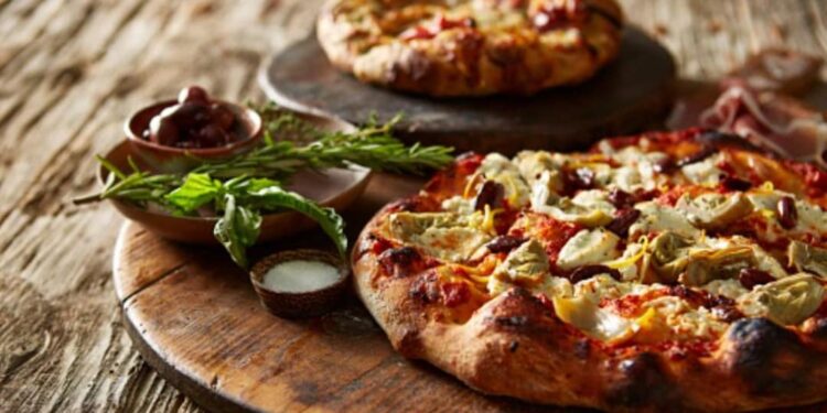 സൗജന്യ-പിസയുടെ-പേരില്‍-അടിപിടി;-ഒടുവില്‍-പിസ-ഹട്ട്-ചെയ്തത്