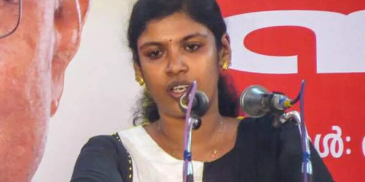 പാഠ്യപദ്ധതിയിൽ-ജെൻഡർ-വിദ്യാഭ്യാസം-ഉൾപ്പെടുത്തണം;-വനിതാ-കമ്മീഷനു-പിന്നാലെ-ശുപാർശയുമായി-യുവജന-കമ്മീഷനും