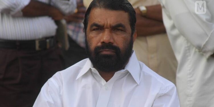 ഫുള്‍-a+-ഉണ്ടായിട്ടും-പ്രവേശനമില്ല;-വിദ്യാഭ്യാസ-മന്ത്രിയുടെ-എഫ്.ബി-പോസ്റ്റില്‍-പരാതിപ്രളയം