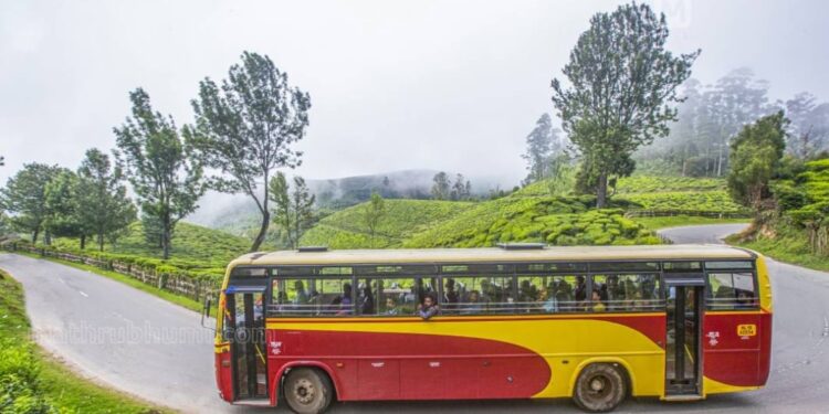 ടൂര്‍-പാക്കേജുമായി-കെഎസ്ആര്‍ടി.സി;-ആദ്യ-യാത്ര-മലപ്പുറത്തുനിന്ന്-മൂന്നാറിലേക്ക്