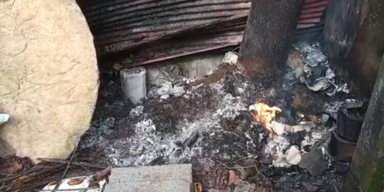 വര്‍ക്കലയില്‍-മൃതദേഹം-കത്തിക്കരിഞ്ഞ-നിലയില്‍-കണ്ടെത്തി;-ആളെ-തിരിച്ചറിഞ്ഞിട്ടില്ല