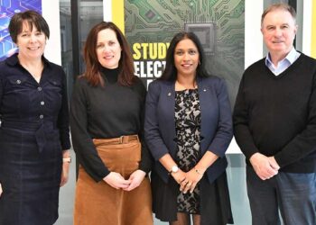 ഓസ്‌ട്രേലിയൻ-മലയാളി-നയിക്കുന്ന-stem-അക്കാഡമി-യുറേക്ക-അവാർഡ്-ഫൈനലിസ്റ്റ്