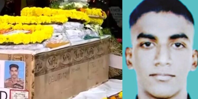 ഭീകരാക്രമണത്തില്-വീരമൃത്യു-വരിച്ച-സൈനികന്റെ-മൃതദേഹം-തിരുവനന്തപുരത്തെത്തിച്ചു