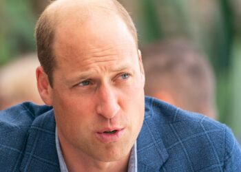 കോടീശ്വരന്മാര്‍-സ്‌പേസ്-ടൂറിസത്തിലല്ല-ഭൂമിയുടെ-സംരക്ഷണത്തിലാണ്-ശ്രദ്ധിക്കണ്ടത്-വില്യം-രാജകുമാരന്‍