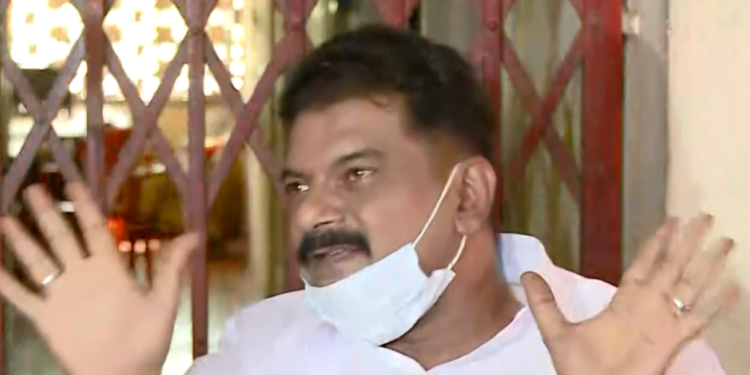 കേരളം-ഞാന്‍-വിട്ടു,-ഇനി-ആഫ്രിക്ക-പൊളിയരുത്-എന്നേയുള്ളൂ-അന്‍വര്‍