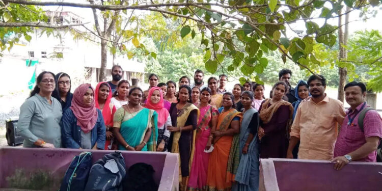 ചാവക്കാട്:-ഒപ്പമെത്താൻ-അക്ഷരം-പഠിക്കുന്നവർ