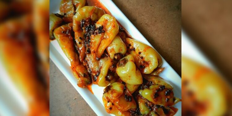 പുളി-പിഴിഞ്ഞ്-വറ്റിച്ചെടുത്ത-തൊണ്ടൻ-മുളക്;-ചോറിനും-ചപ്പാത്തിക്കും-ബെസ്റ്റ്