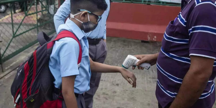 സംസ്ഥാനത്ത്-സ്കൂളുകള്‍-തുറക്കുന്നു;-ക്ലാസുകള്‍-ബയോ-ബബിള്‍-അടിസ്ഥാനത്തില്‍;-മാര്‍ഗനിര്‍ദേശങ്ങള്‍-ഇങ്ങനെ