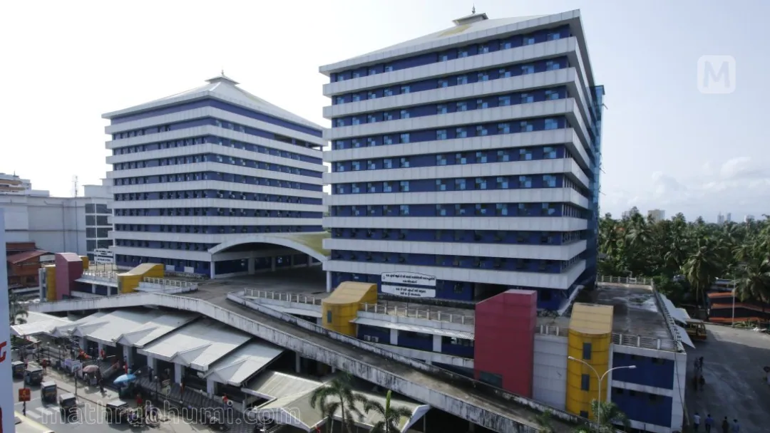 കോഴിക്കോട്-കെഎസ്ആര്‍ടിസി-ടെര്‍മിനലിന്റെ-ബലക്ഷയം:-കേസെടുക്കണമെന്ന്-വിജിലന്‍സ്