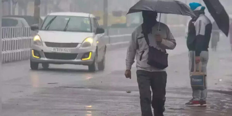 അറബിക്കടലിൽ-ന്യൂനമർദ്ദം;-സംസ്ഥാനത്ത്-ഞായറാഴ്ചവരെ-മഴ,-വിവിധ-ജില്ലകളിൽ-അലേർട്ട്