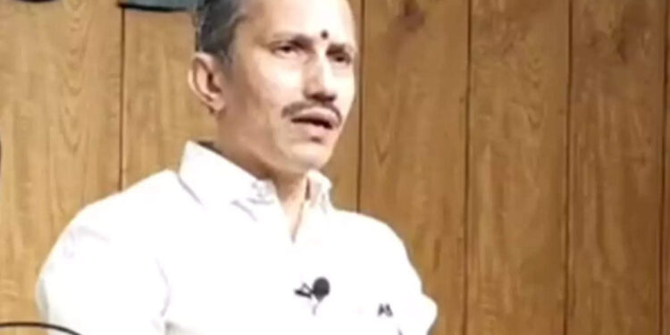 സന്ദീപ്-വധം:-കൊലപാതകം-ആർഎസ്എസിന്റെമേൽ-കെട്ടിവെക്കാൻ-ശ്രമിക്കുന്നുവെന്ന്-എംടി-രമേശ്