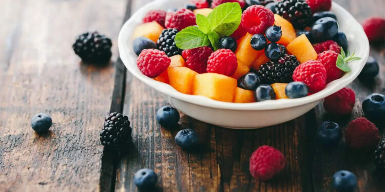 healthy-fruits-:-വിറ്റാമിന്റെ-കുറവ്-മറികടക്കാൻ-ഈ-പഴങ്ങൾ-കഴിക്കാം