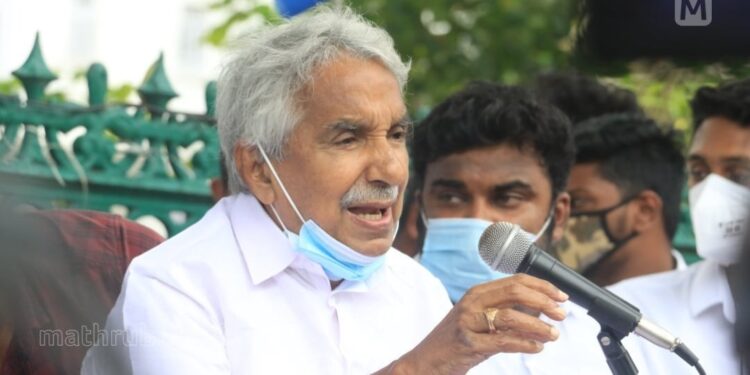 ഗവര്‍ണര്‍-ഇത്തരമൊരു-കത്തെഴുതിയത്-ചരിത്രത്തിലാദ്യം;-മുഖ്യമന്ത്രി-നിലപാട്-വ്യക്തമാക്കണം-ഉമ്മന്‍ചാണ്ടി