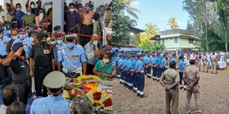 ആയിരങ്ങളുടെ-അന്ത്യാഞ്ജലി,-ധീരസൈനികന്-യാത്രാമൊഴി:-പ്രദീപിന്റെ-മൃതദേഹം-സംസ്കരിച്ചു