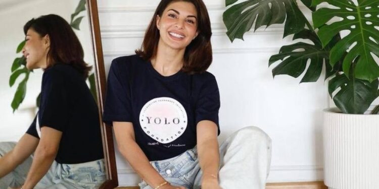 മൊബൈല്‍-നമ്പര്‍-സ്പൂഫിങിന്-ഇരയായി-ജാക്വലിന്‍-ഫെര്‍ണാണ്ടസ്;-എന്താണ്-ഈ-തട്ടിപ്പ്-?