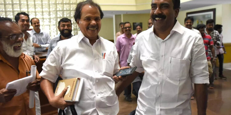 പശ്ചിമഘട്ടത്തിനൊപ്പം,-സഭക്കെതിരെ;-പി.ടി-തോമസിന്റെ-സമര-ജീവിതം