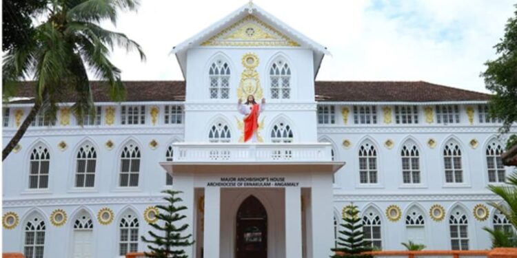 കര്ദിനാളിന്റെ-നിര്ദ്ദേശം-നടപ്പാക്കാനാകില്ല;-ജനാഭിമുഖ-കുര്ബാന-തന്നെ-തുടരുമെന്ന്-അങ്കമാലി-രൂപത