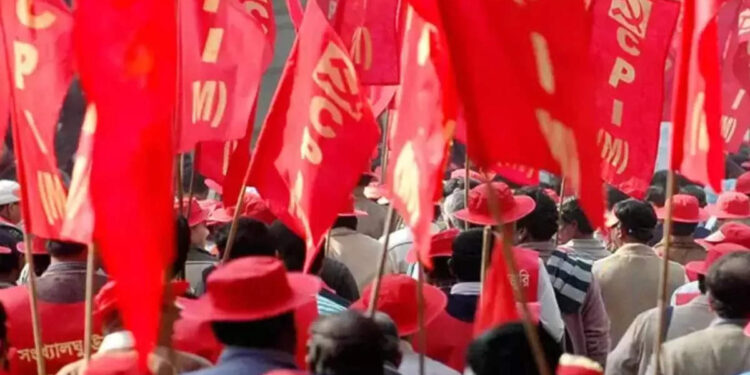 പാർട്ടി-മാറിയതിനെ-ചൊല്ലി-തർക്കം;-കാലടിയിൽ-സിപിഎം-സിപിഐ-സംഘർഷം;-രണ്ട്-പേർക്ക്-വെട്ടേറ്റു