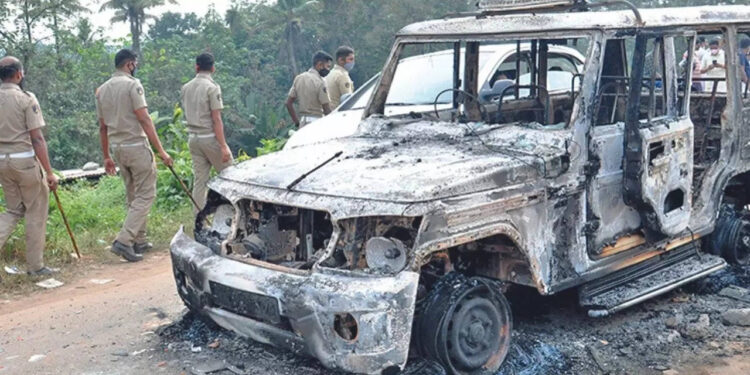 ‘156-പേരും-പ്രതികളാകും’,-ഉപയോഗിച്ച-ലഹരിയെന്ത്?-കിഴക്കമ്പലം-സംഭവം-അന്വേഷിക്കാൻ-കേന്ദ്ര-ഏജൻസികൾ