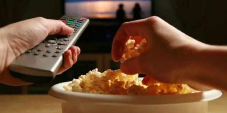 ടിവിയിലെ-ഭക്ഷണത്തിന്റെ-രുചി-അറിയണോ?-ഇനി-സ്ക്രീൻ-നക്കിയാൽ-മതി