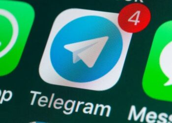 ടെലഗ്രാമിന്റെ-പുതിയ-അപ്‌ഡേറ്റില്‍;-മെസേജ്-റിയാക്ഷനുകള്‍,-ഇന്‍-ആപ്പ്-ട്രാന്‍സിലേഷന്‍-ഫീച്ചര്‍