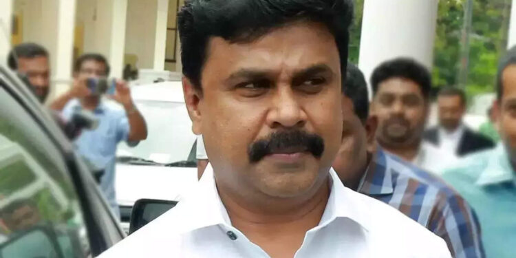 ആക്രമിക്കപ്പെട്ട-സംഭവം:-തുടരന്വേഷണം-ആവശ്യപ്പെട്ട്-മുഖ്യമന്ത്രിക്ക്-നടിയുടെ-കത്ത്