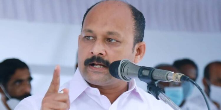 മൂലമ്പിള്ളി-പുനരധിവാസം-നടപ്പാക്കിയിട്ട്-മതി-കെ-റെയിലിന്-കല്ലിടുന്നത്-മുഹമ്മദ്-ഷിയാസ്