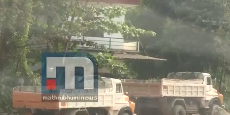 ക്വാറികളിലെ-റെയ്ഡില്‍-കണ്ടെത്തിയത്-250-കോടിയുടെ-വെട്ടിപ്പ്;-പരിശോധനക്കിടെ-തെളിവുനശിപ്പിക്കാന്‍-ശ്രമം