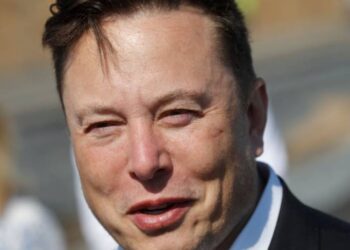 കാര്‍ബണ്‍-ഡയോക്‌സൈഡ്-ഉപയോഗിച്ച്-റോക്കറ്റ്-ഇന്ധനം;-പദ്ധതിയുമായി-ഇലോണ്‍-മസ്‌ക്-മുന്നോട്ട്